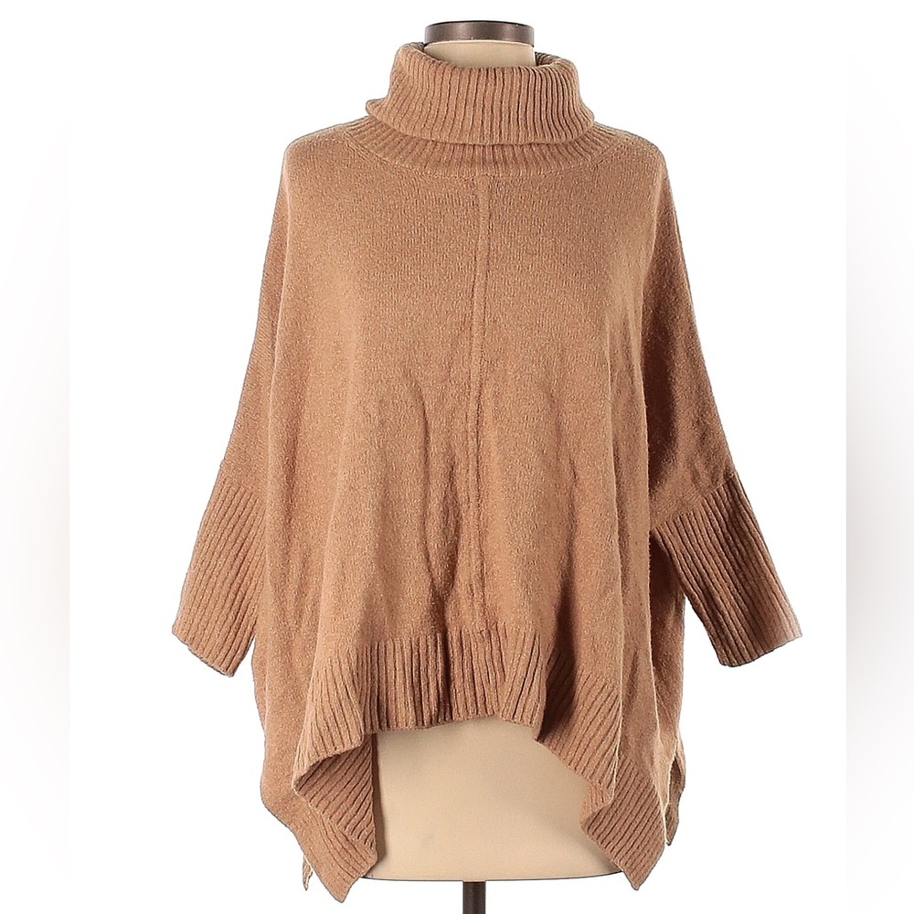 Ann Taylor LOFT oversized turtleneck.. Super soft!!🌺🇮🇹🥰